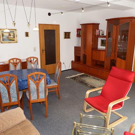 Nette Ferienwohnung Mit Eigenem Eingang Und Sonnenterrasse Idstein Eksteriør billede