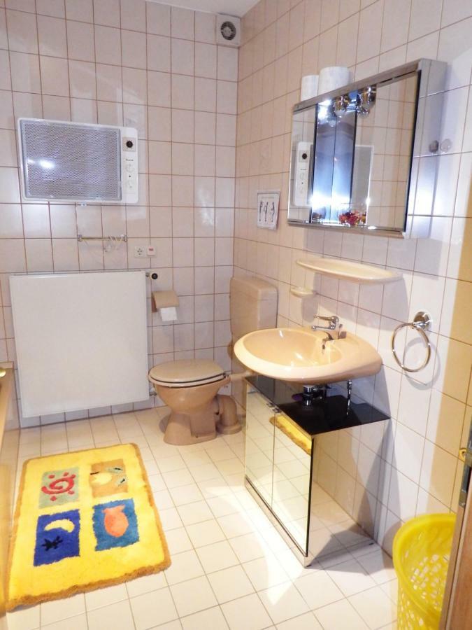 Nette Ferienwohnung Mit Eigenem Eingang Und Sonnenterrasse Idstein Eksteriør billede
