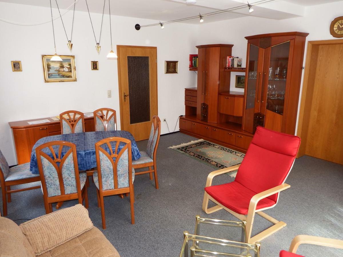Nette Ferienwohnung Mit Eigenem Eingang Und Sonnenterrasse Idstein Eksteriør billede