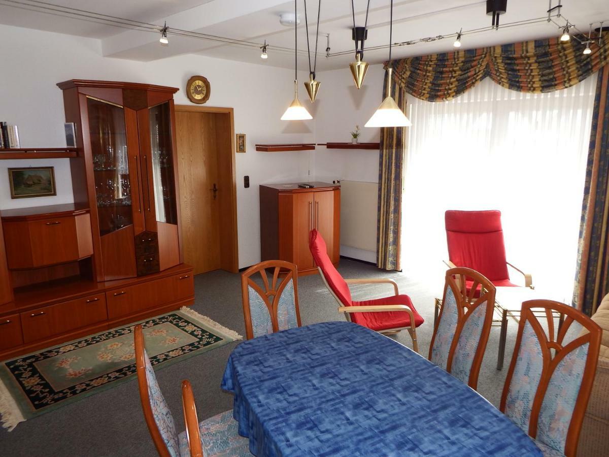Nette Ferienwohnung Mit Eigenem Eingang Und Sonnenterrasse Idstein Eksteriør billede