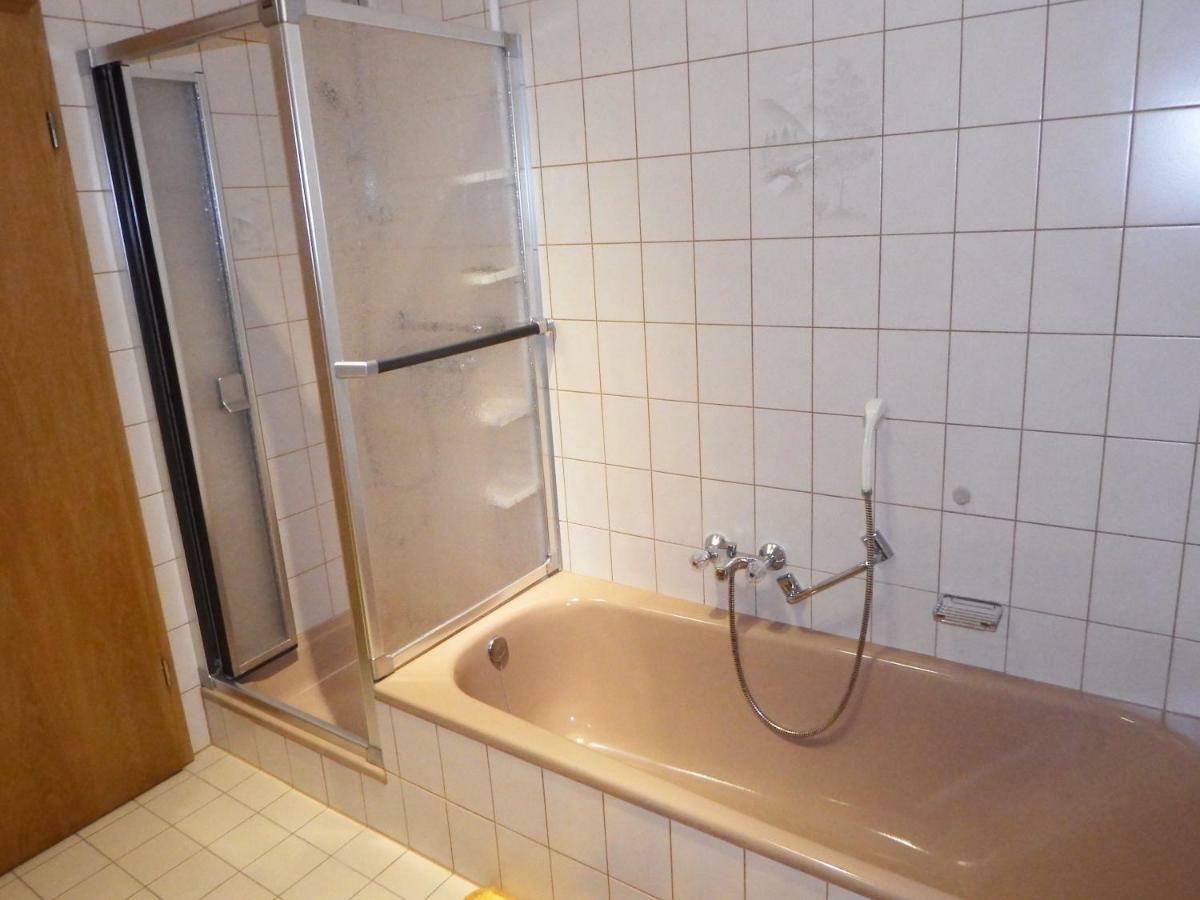 Nette Ferienwohnung Mit Eigenem Eingang Und Sonnenterrasse Idstein Eksteriør billede